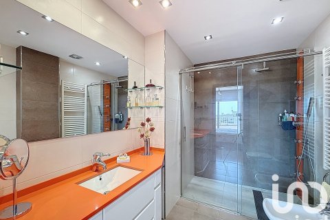 Сasa de 5 dormitorios en venta en Pineda de Mar, Barcelona, Cataluña, Spain № 4871 - foto 15