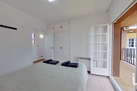 4 bedrooms house for sale in Creixell, Tarragona, Catalonia, Spain № 4870 - photo 12