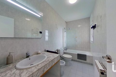 4 bedrooms house for sale in Creixell, Tarragona, Catalonia, Spain № 4870 - photo 23