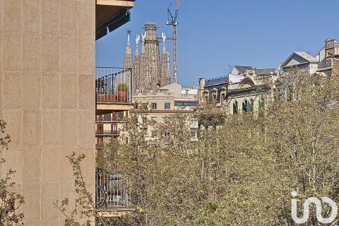 4 bedrooms apartment for sale in Barcelona, Catalonia, Spain № 4914 - photo 6