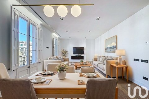 4 bedrooms apartment for sale in Barcelona, Catalonia, Spain № 4914