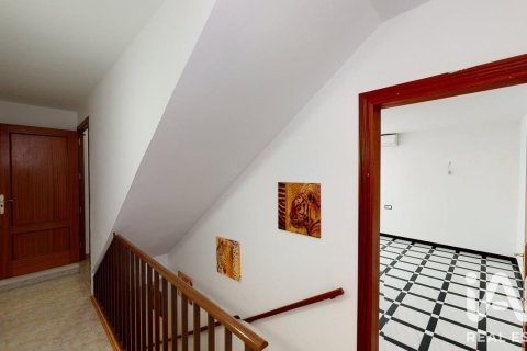 6 bedrooms house for sale in Canet de Mar, Barcelona, Catalonia, Spain № 8351 - photo 29