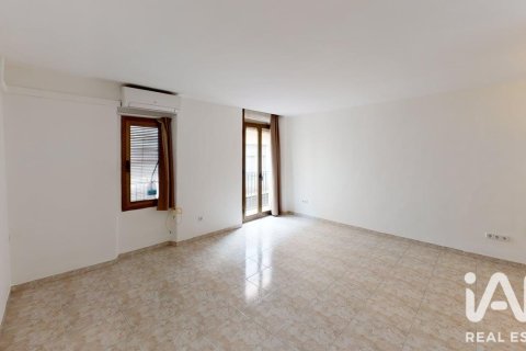 6 bedrooms house for sale in Canet de Mar, Barcelona, Catalonia, Spain № 8351 - photo 9