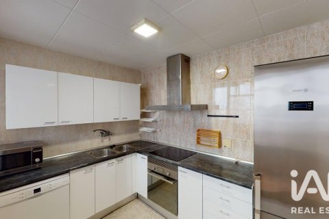 6 bedrooms house for sale in Canet de Mar, Barcelona, Catalonia, Spain № 8351 - photo 10