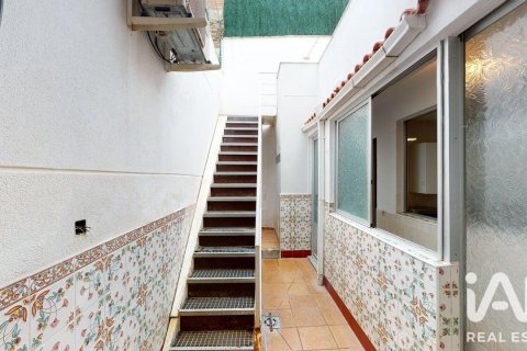 6 bedrooms house for sale in Canet de Mar, Barcelona, Catalonia, Spain № 8351 - photo 19