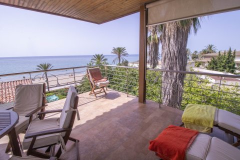 8 bedrooms house for sale in Coma-Ruga, Tarragona, Catalonia, Spain № 1736