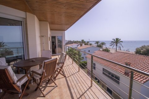 8 bedrooms house for sale in Coma-Ruga, Tarragona, Catalonia, Spain № 1736 - photo 14