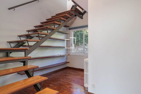 5 bedrooms villa for rent in Sant Just Desvern, Barcelona, Catalonia, Spain № 8628 - photo 19