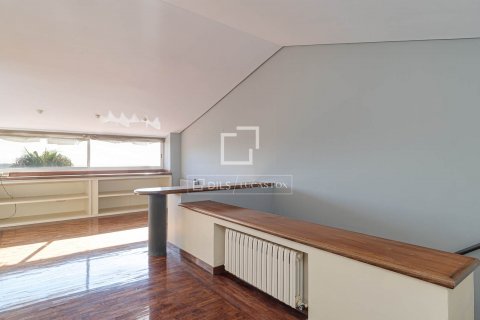 5 bedrooms villa for rent in Sant Just Desvern, Barcelona, Catalonia, Spain № 8628 - photo 14
