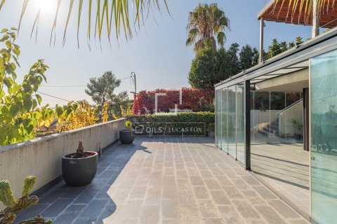 5 bedrooms villa for rent in Sant Just Desvern, Barcelona, Catalonia, Spain № 8628 - photo 5