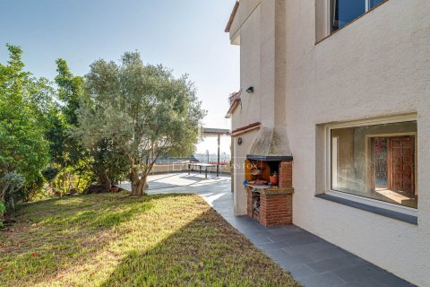 5 bedrooms villa for rent in Sant Just Desvern, Barcelona, Catalonia, Spain № 8628 - photo 7