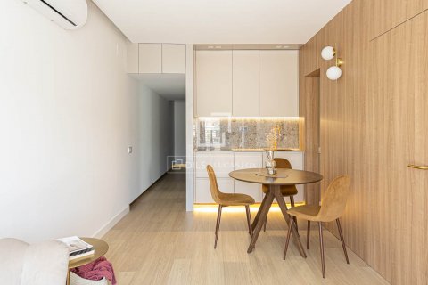 2 bedrooms apartment for rent in Barcelona, Catalonia, Spain № 8624 - photo 12