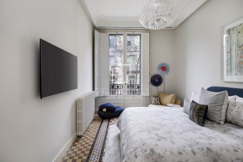 Снять в аренду квартиру в Барселона, Испания с 3 спальни, 170м², № 8626 - фото 20