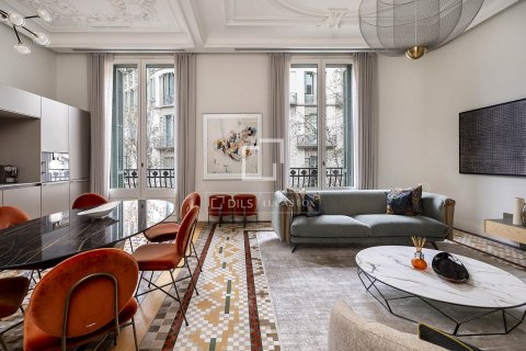 Снять в аренду квартиру в Барселона, Испания с 3 спальни, 170м², № 8626 - фото 5