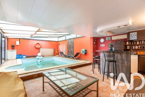 Apartamento de 4 dormitorios en venta en Sant Quirze Del Valles, Barcelona, Cataluña, Spain № 7542 - foto 13