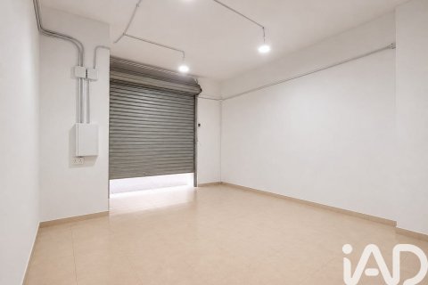 75 sq.m. commercial property for rent in Cunit, Tarragona, Catalonia, Spain № 8874 - photo 9