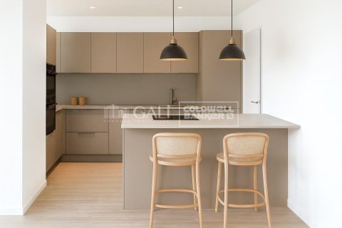 Apartamento de 3 dormitorios en venta en Principado De Andorra (Ninguna Poblacion Tiene C.P.), Lérida, Cataluña, Spain № 5513 - foto 7