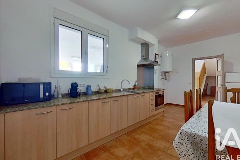 4 bedrooms house for rent in Roda de Berà, Tarragona, Catalonia, Spain № 7577 - photo 21