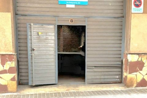 175 sq.m. commercial property for rent in Sabadell, Barcelona, Catalonia, Spain № 7578