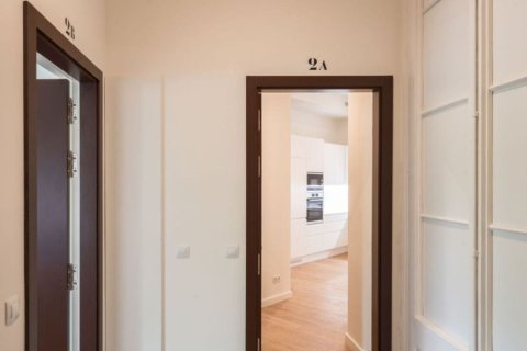 1 bedroom apartment for sale in Barcelona, Catalonia, Spain № 6335 - photo 11