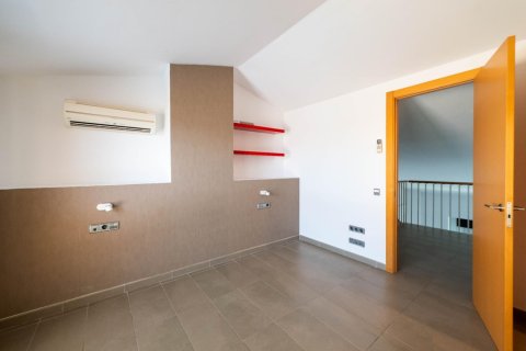 4 bedrooms penthouse for sale in Mataro, Barcelona, Catalonia, Spain № 2668 - photo 11