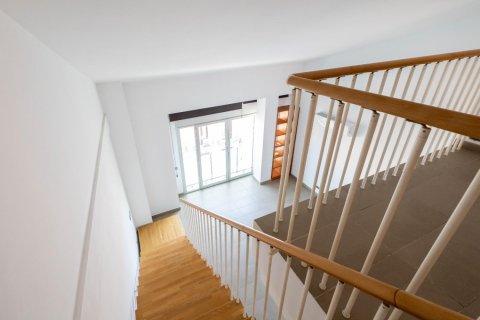 4 bedrooms penthouse for sale in Mataro, Barcelona, Catalonia, Spain № 2668 - photo 25