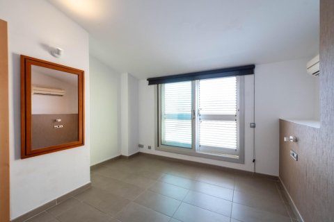 4 bedrooms penthouse for sale in Mataro, Barcelona, Catalonia, Spain № 2668 - photo 13