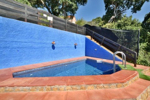 3 bedrooms house for sale in Pineda de Mar, Barcelona, Catalonia, Spain № 2670 - photo 3