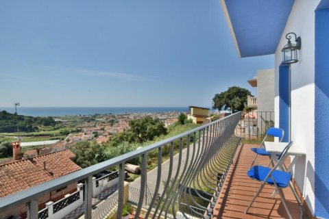 3 bedrooms house for sale in Pineda de Mar, Barcelona, Catalonia, Spain № 2670 - photo 14
