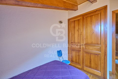 Сasa de 5 dormitorios en venta en Bellver de Cerdanya, Lérida, Cataluña, Spain № 7708 - foto 3