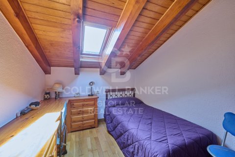Сasa de 5 dormitorios en venta en Bellver de Cerdanya, Lérida, Cataluña, Spain № 7708 - foto 4