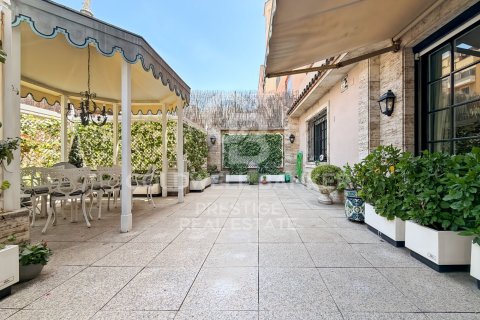 5 bedrooms apartment for sale in Barcelona, Catalonia, Spain № 7710