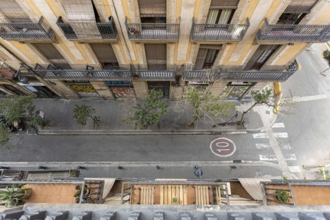 2 bedrooms apartment for sale in Barcelona, Catalonia, Spain № 1798 - photo 23