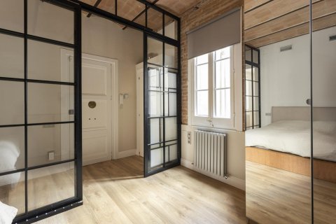2 bedrooms apartment for sale in Barcelona, Catalonia, Spain № 1798 - photo 15