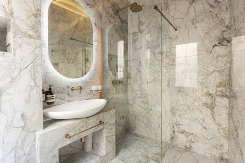 2 bedrooms apartment for sale in Barcelona, Catalonia, Spain № 1798 - photo 16