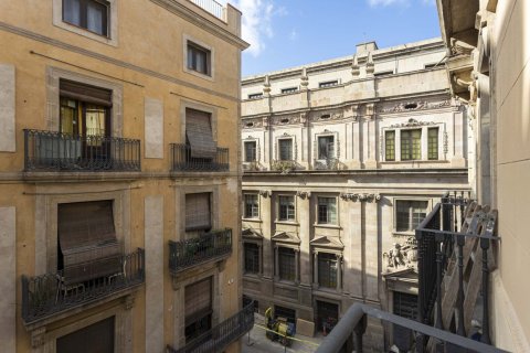 2 bedrooms apartment for sale in Barcelona, Catalonia, Spain № 1798 - photo 22