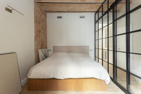 2 bedrooms apartment for sale in Barcelona, Catalonia, Spain № 1798 - photo 14