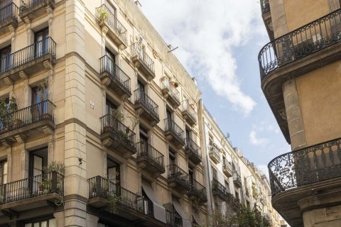 2 bedrooms apartment for sale in Barcelona, Catalonia, Spain № 1798 - photo 20