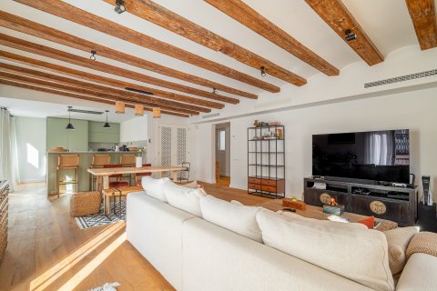 3 bedrooms apartment for sale in Barcelona, Catalonia, Spain № 1799 - photo 3