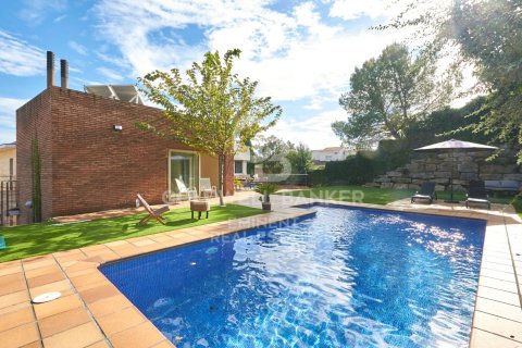 6 bedrooms house for sale in Sant Cugat Del Valles, Barcelona, Catalonia, Spain № 5760