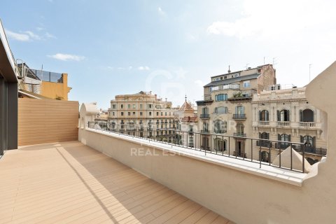 3 bedrooms penthouse for sale in Barcelona, Catalonia, Spain № 5762