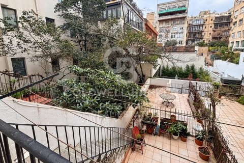 2 bedrooms apartment for sale in Barcelona, Catalonia, Spain № 5756 - photo 14