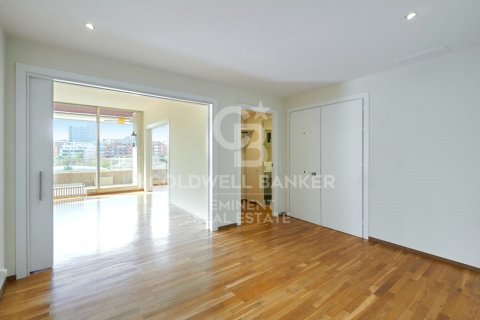 5 bedrooms apartment for rent in Barcelona, Catalonia, Spain № 6104 - photo 9