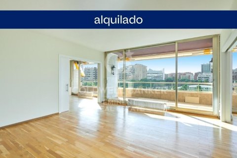 5 bedrooms apartment for rent in Barcelona, Catalonia, Spain № 6104