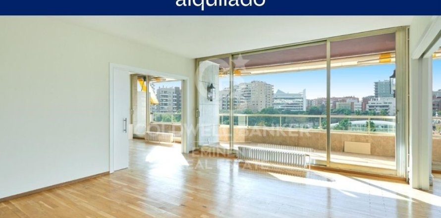 5 bedrooms apartment for rent in Barcelona, Catalonia, Spain № 6104