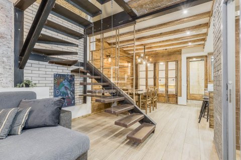 4 bedrooms apartment for sale in Barcelona, Catalonia, Spain № 6607