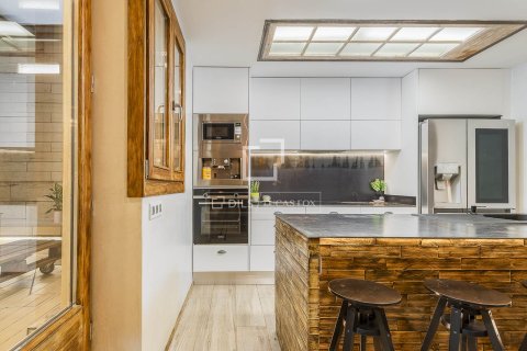 4 bedrooms apartment for sale in Barcelona, Catalonia, Spain № 6607 - photo 8