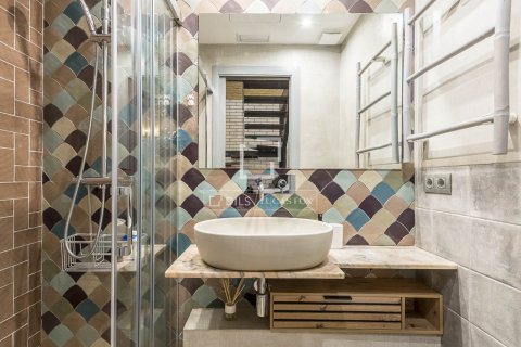 4 bedrooms apartment for sale in Barcelona, Catalonia, Spain № 6607 - photo 10