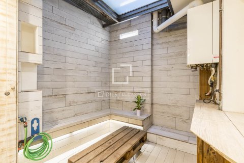 4 bedrooms apartment for sale in Barcelona, Catalonia, Spain № 6607 - photo 15