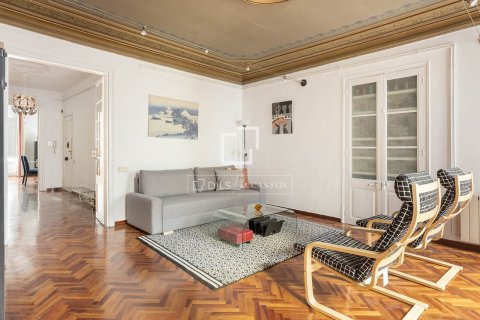 5 bedrooms apartment for sale in Barcelona, Catalonia, Spain № 6609 - photo 3
